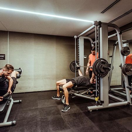 Sls Buenos Aires Puerto Madero Hotel Ngoại thất bức ảnh The gym at the hotel